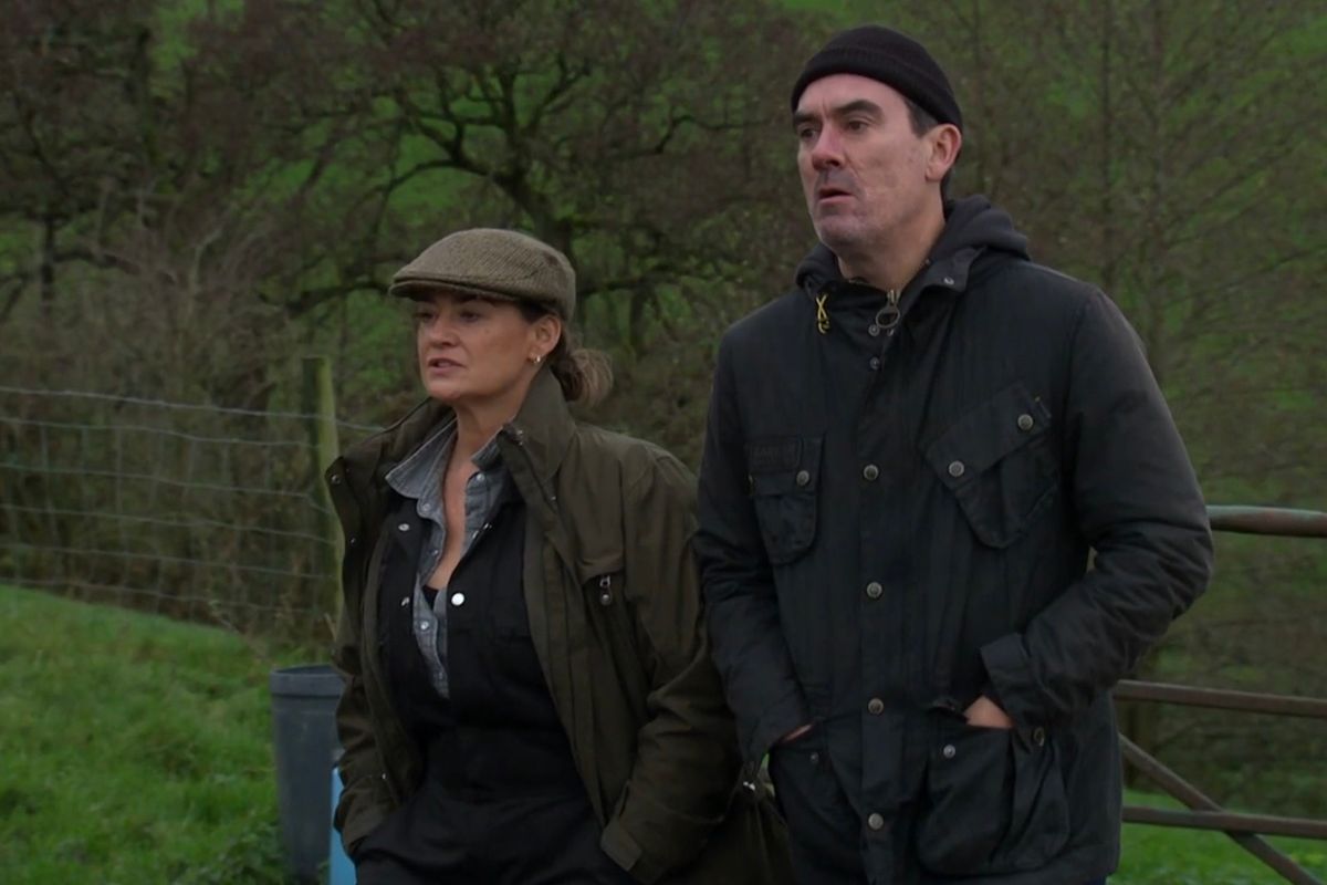 Emmerdale viewers may see someone help free Moira Dingle next week 