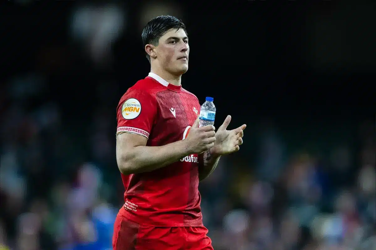 “Costly Error” – Louis Rees-Zammit’s £1.8m Blunder