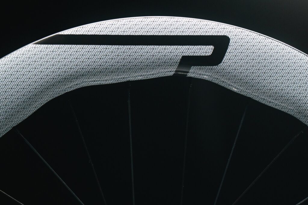 2026 Princeton CarbonWorks Wake 6560 Evolution II rim detail