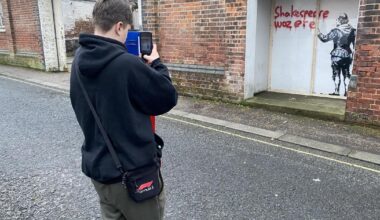 Banksy did not spray Shakespeare portrait in King's Lynn