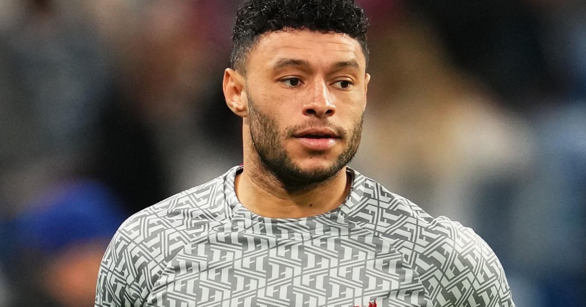 Celtic hold fresh talks with Alex Oxlade-Chamberlain