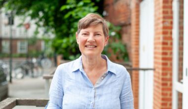 Campaigners urge change to mixed-age benefits rule