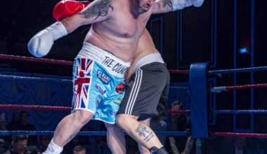 Jaywick councillor raises £10,000 at charity boxing event