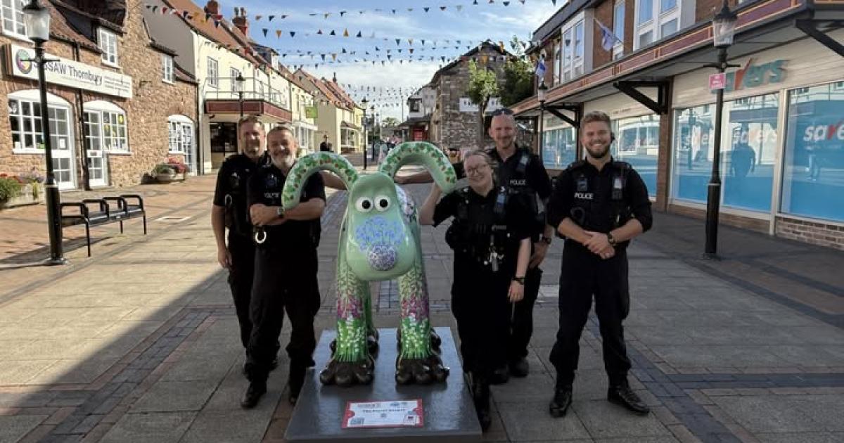Youngsters traced after damaging Thornbury Gromit sculpture