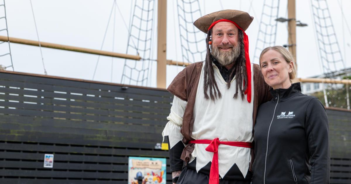 Pembrokeshire's first indoor crazy golf open in Saundersfoot