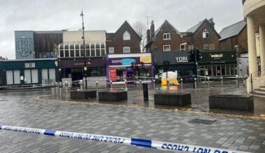The Broadway, Wimbledon police incident - photos from scene