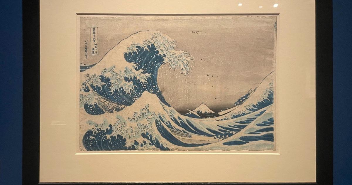 Great Wave off Kanagawa arrives at York Art Gallery