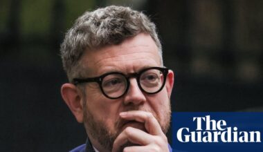 Former senior aide to Starmer loses whip over friendship with sex offender | Scotland