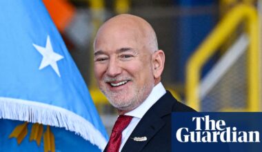 Amazon reveals plans to spend $200bn in one year the day after Bezos guts Washington Post | Amazon