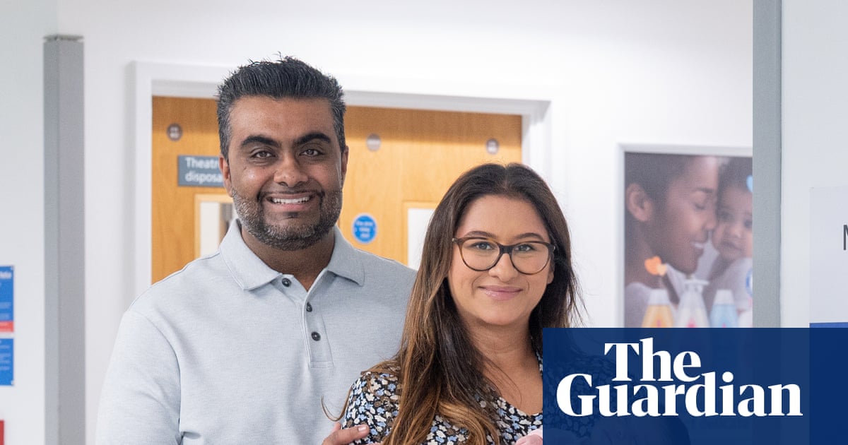 Jeremy Hunt urges medics to do more to improve detection of rare childbirth condition | Childbirth