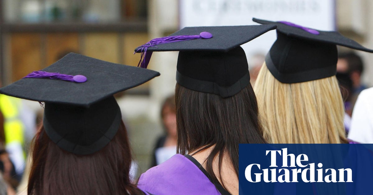 Labour ministers exploring ways of easing burden of plan 2 student loans | Student finance