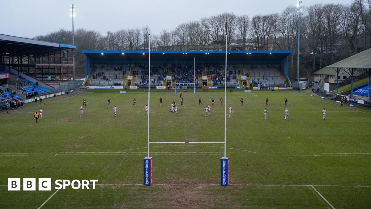 Halifax Panthers in action at the Shay