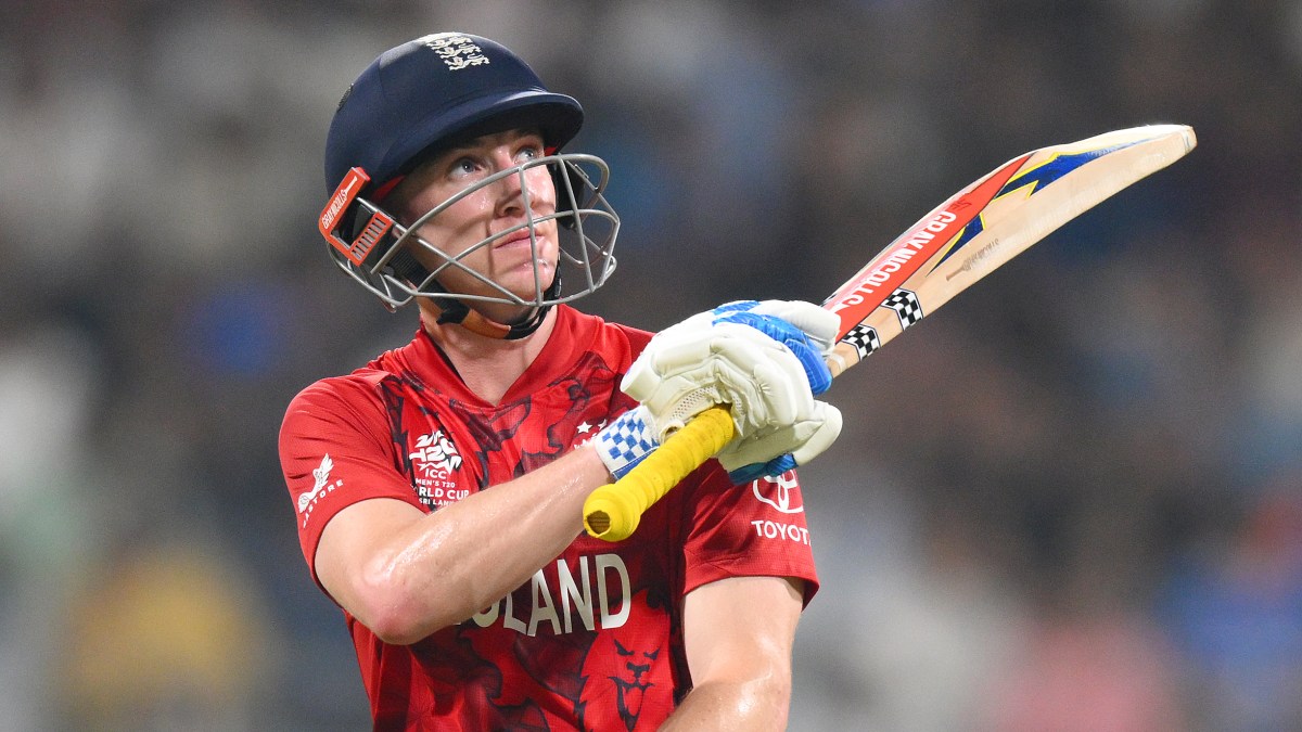 England slump to defeat by West Indies