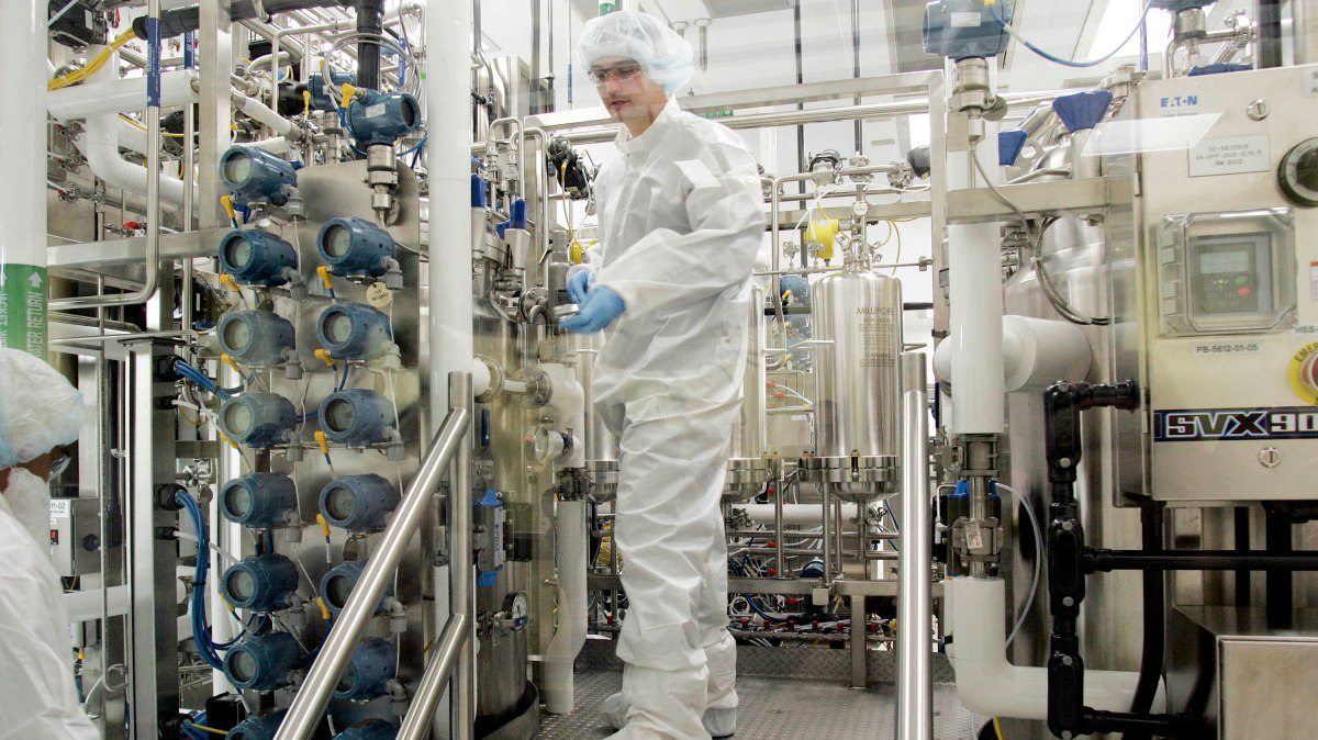 NHS drug rules ‘killing’ UK life sciences, says pharma boss