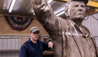 sculptor holds Trump statue hostage