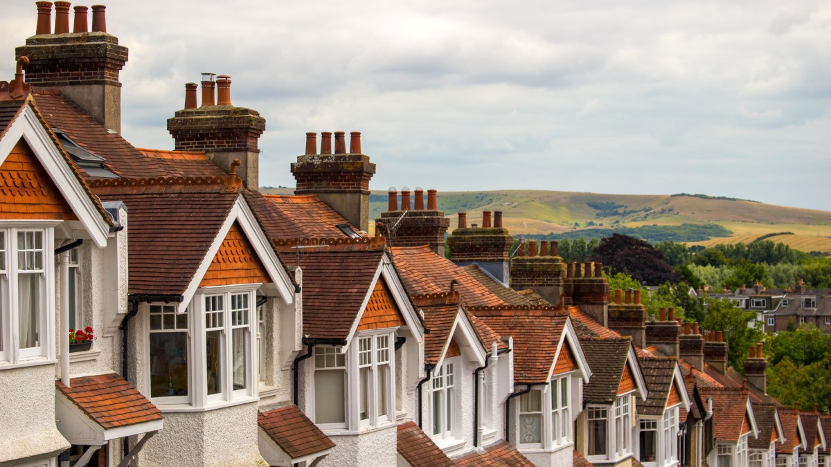 Mortgage rates due to fall for more than a million borrowers