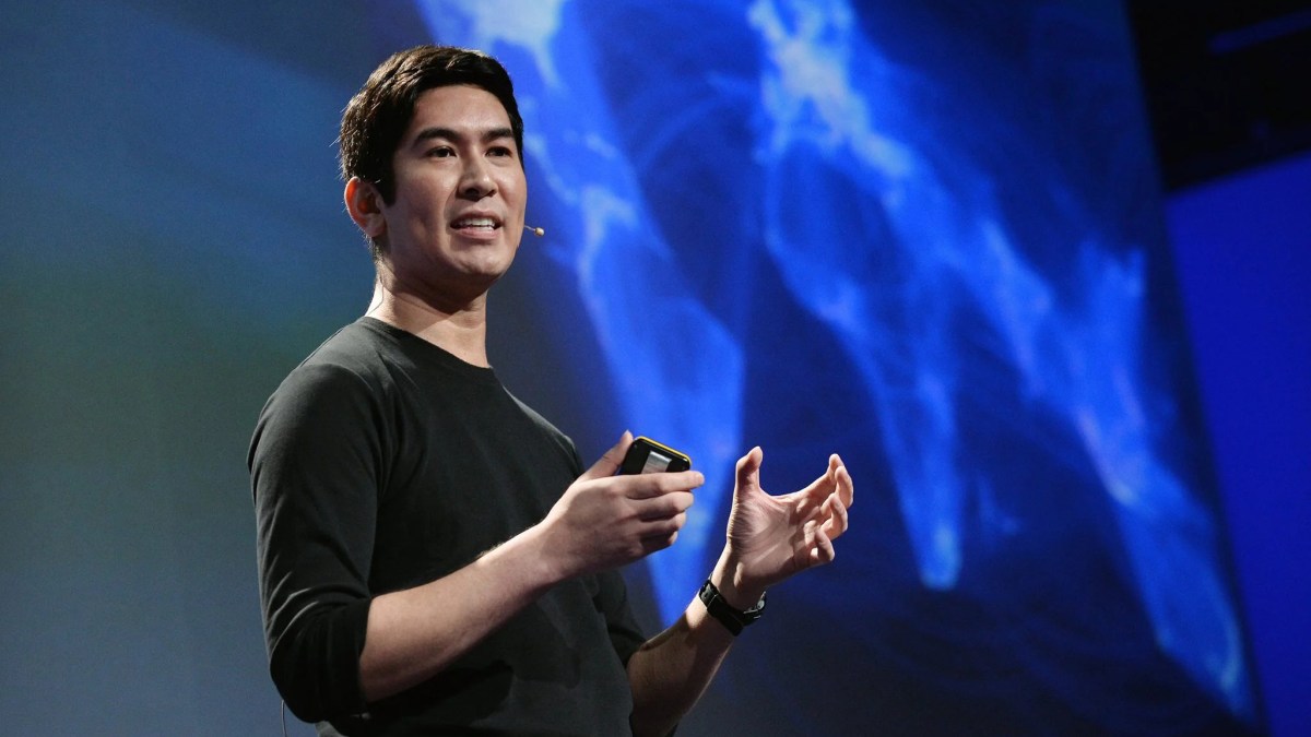 World is on AI path to disaster, former Google executive warns