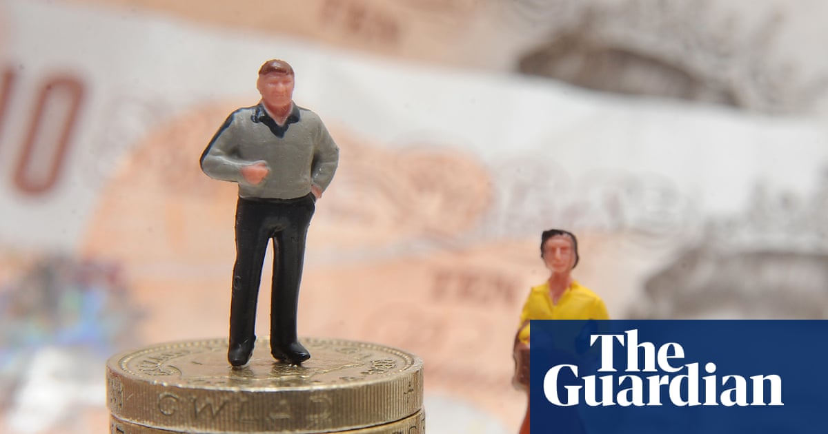 UK’s gender pay gap ‘won’t close for 30 years’ at current rates | Gender pay gap