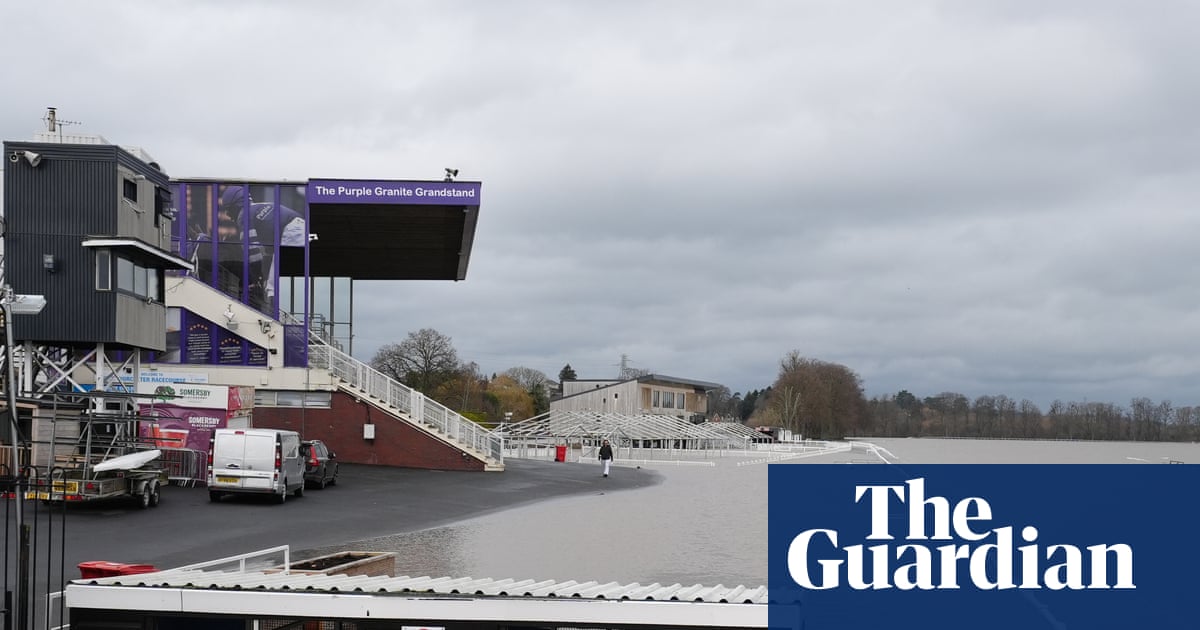 Why is the UK so rainy this year and how is the climate crisis making matters worse? | Flooding