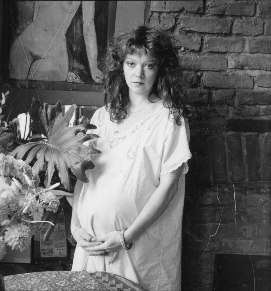 Beverly Spacie, Sewardstone Road, The Triangle, 1977 © Joyce Edwards