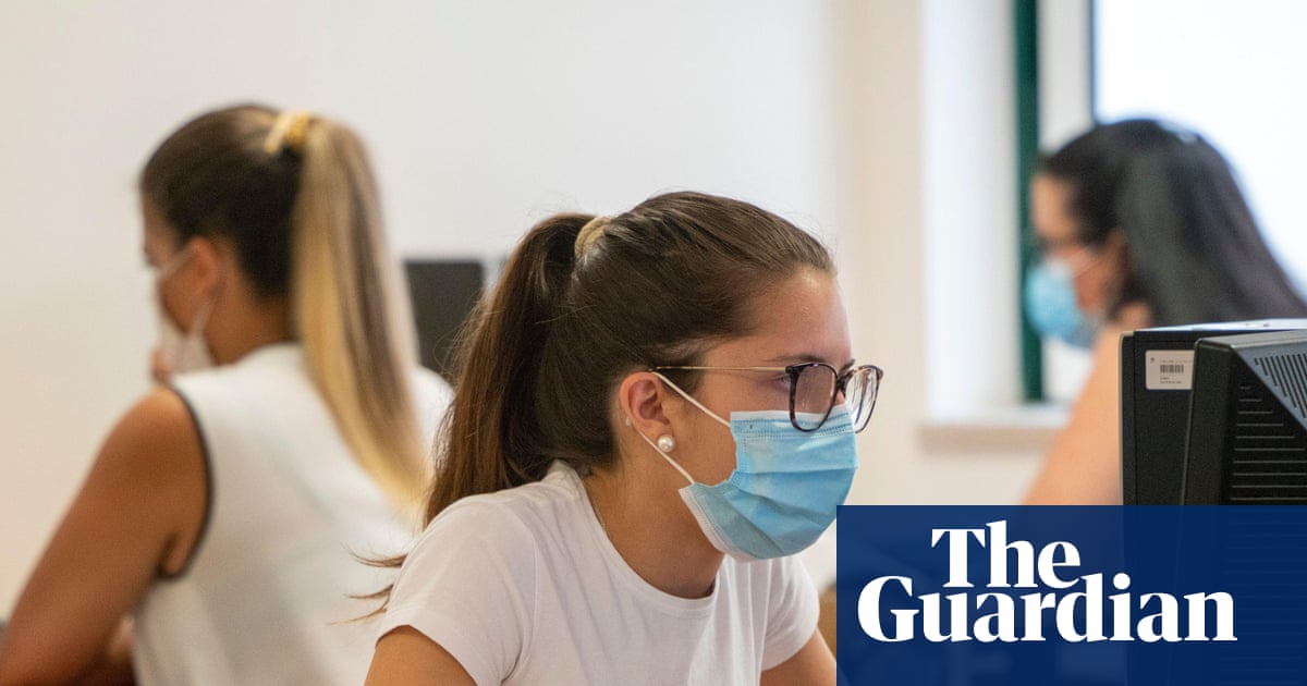 Students in England and Wales launch legal action over Covid-hit studies | Universities