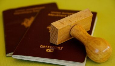 The changes also affect Poles with dual citizenship. When returning from Poland to the United Kingdom, they cannot use only a Polish passport at the British border and need a British passport.