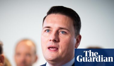 Wes Streeting to offer resident doctors bigger pay rise to end dispute | NHS