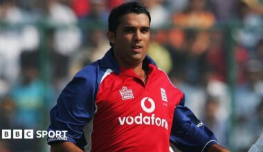 Kabir Ali playing for England away to India in an One-Day International in 2006