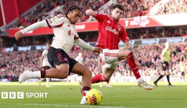 Rio Ngumoha takes on his man