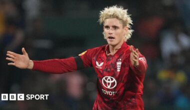 Jacob Bethell with hands held out wide during Sri Lanka's innings