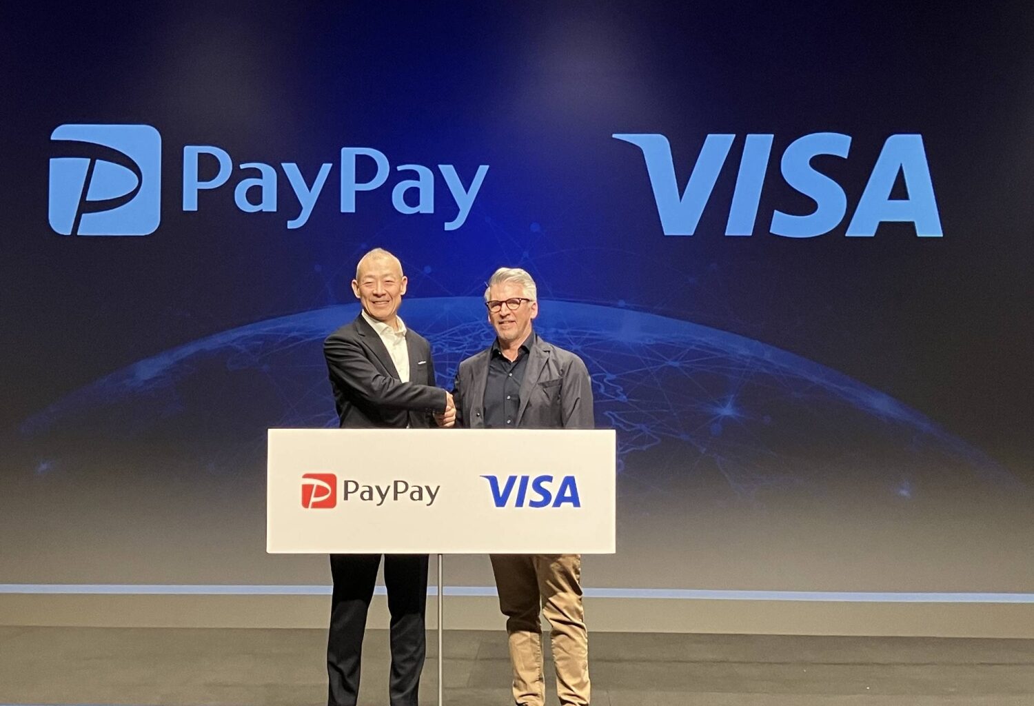 PayPay might form company with Visa for U.S. expansion
