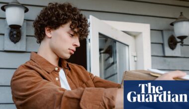 Brushing fraud: Britons told to beware of mystery parcels as new scam soars | Scams