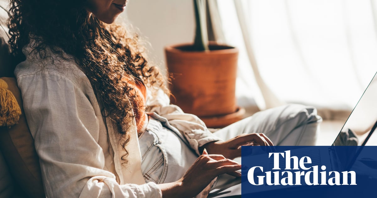 ‘It’s soul-crushing’: young people battle to find any work in bleak jobs market | Youth unemployment