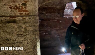 A composite image of the front pages of the Sunday Times and the Observer on 8 February 2026