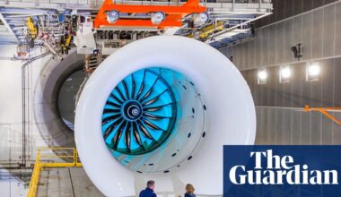 Rolls-Royce boss pushes for UK taxpayer support for new jet engine | Rolls-Royce
