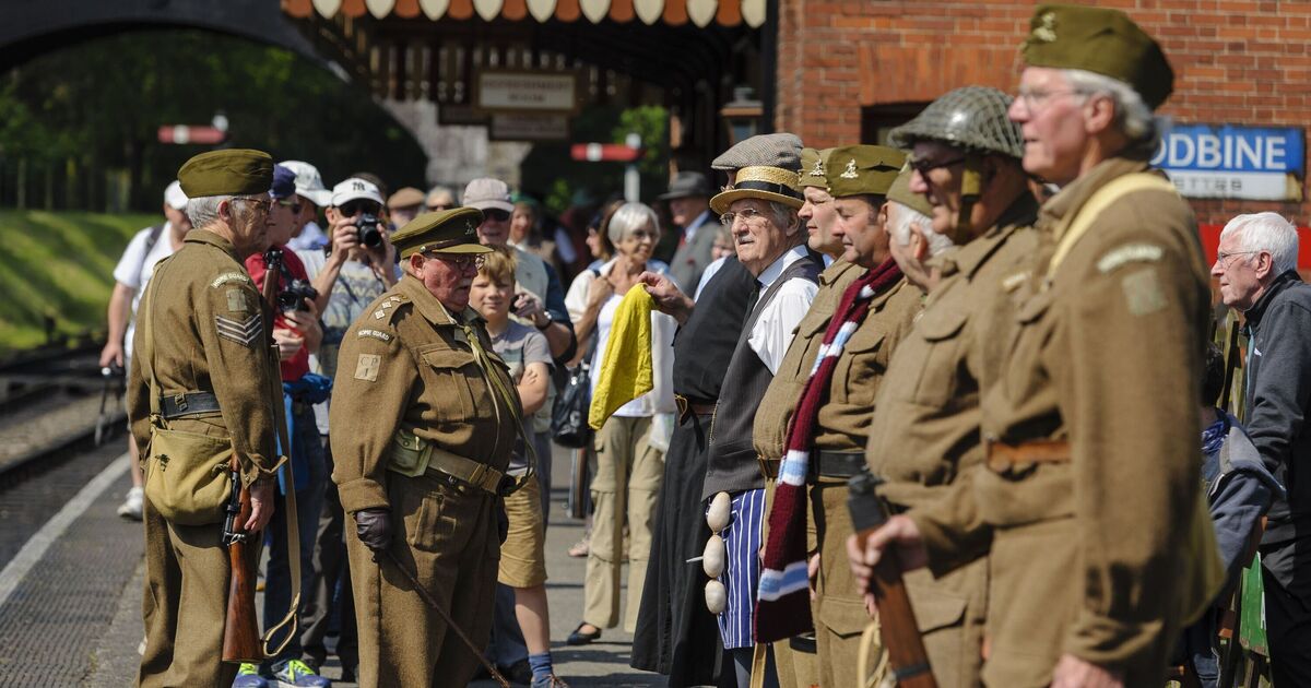 Starmer wants over 60s to fight if WW3 happens | UK | News
