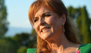 Fergie told to 'move to Australia' as royal expert asks 'is she really skint?' | Royal | News