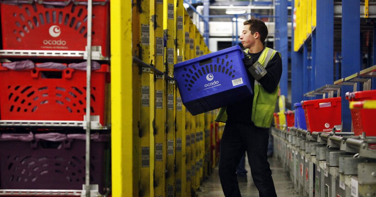 Major supermarket group planning redundancies with as many as 1,000 jobs at risk | Personal Finance | Finance