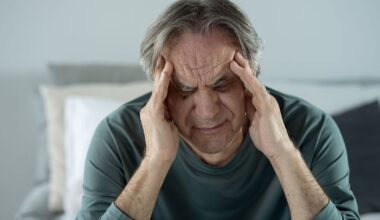 Two warning signs of dementia that could appear at night