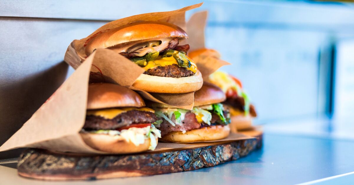 UK restaurant chain cuts 244 jobs after plunging into administration - 22 branches closed | UK | News