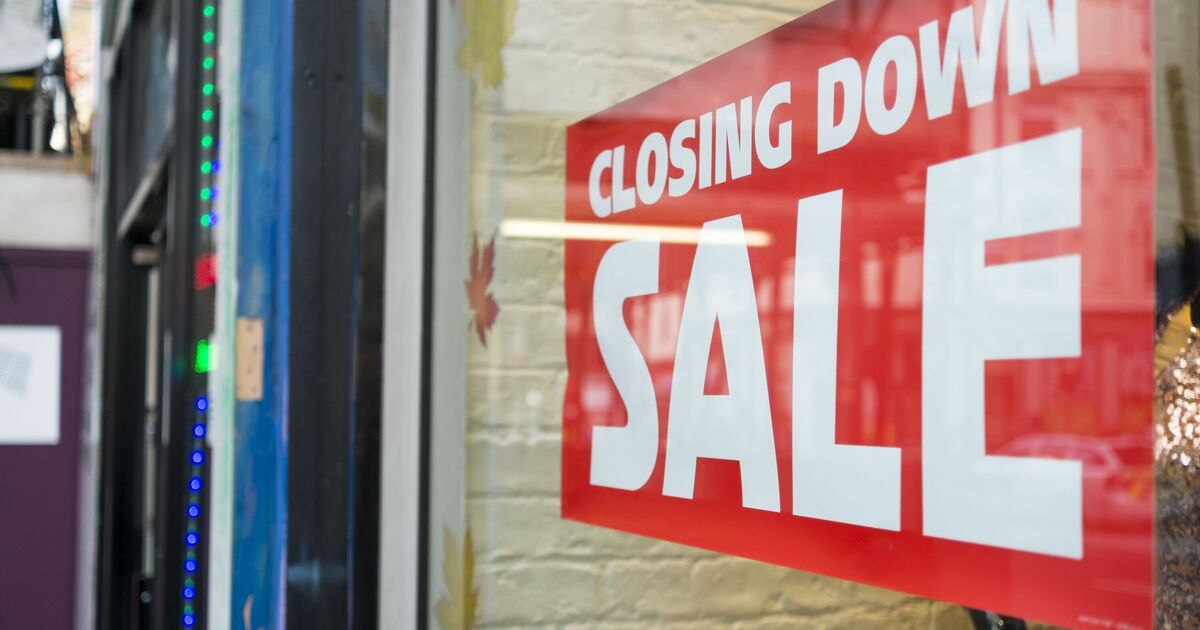 High street store launches 30% off sale after entering administration | UK | News