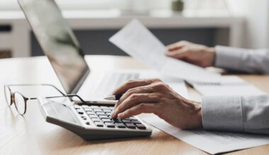 Giant UK lender plunges into administration - £138m debt | UK | News