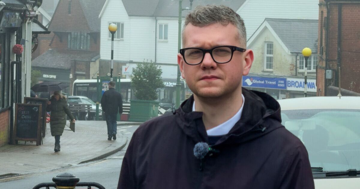 I visited tiny UK town housing 500 migrants - Starmer should be scared | Politics | News