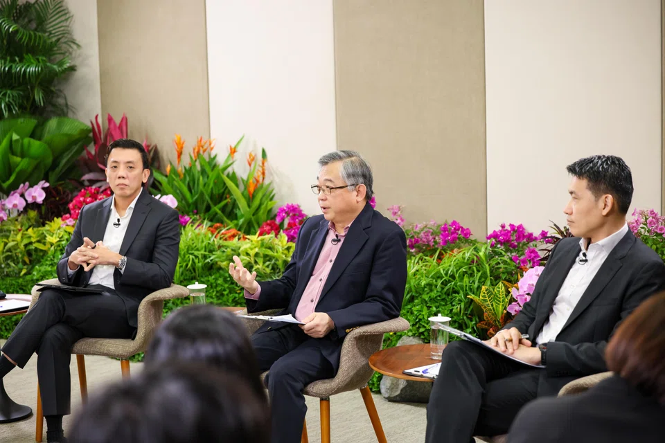 The ESR committees focus on global competitiveness, technology, economic restructuring, among others