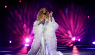 Mariah Carey stuns crowds at Winter Olympics opening ceremony with Italian song