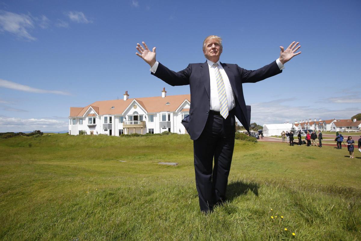 Donald Trump given go-ahead to build 'surveillance bunker' at Scottish golf course