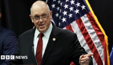 Trump's 'border tsar' says 700 federal agents leaving Minnesota