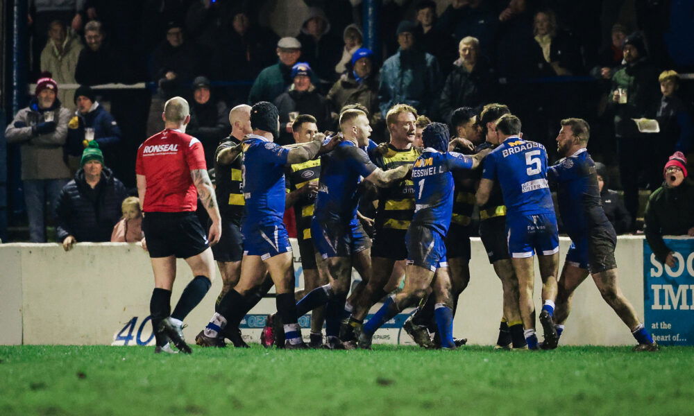 Super League side sweating after red card as Leigh Leopards and York Knights progress in Challenge Cup