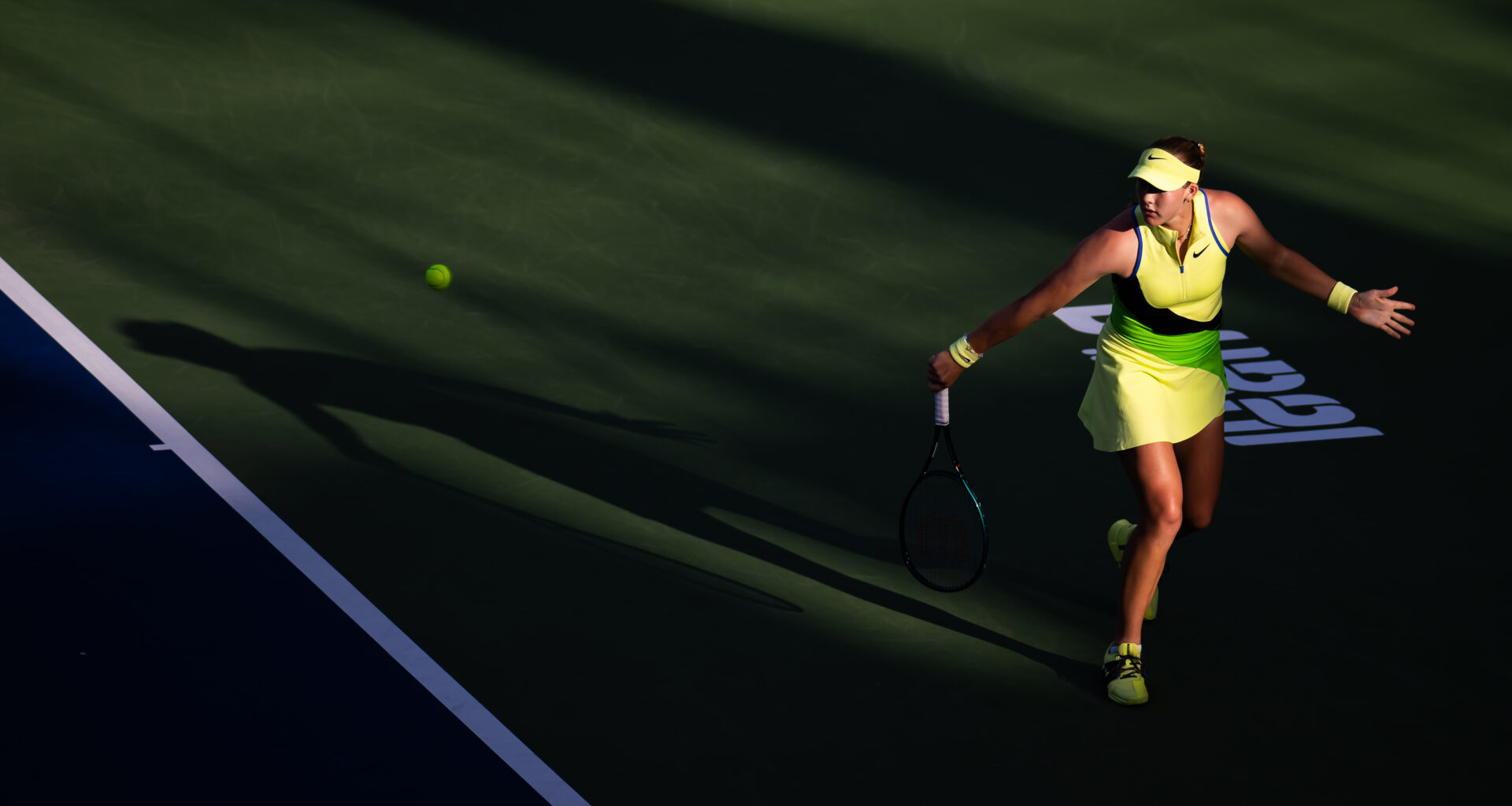 'Genius!' Andreeva foils Anisimova with lob and drop shot combo in Dubai - WTA Tennis