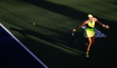 'Genius!' Andreeva foils Anisimova with lob and drop shot combo in Dubai - WTA Tennis